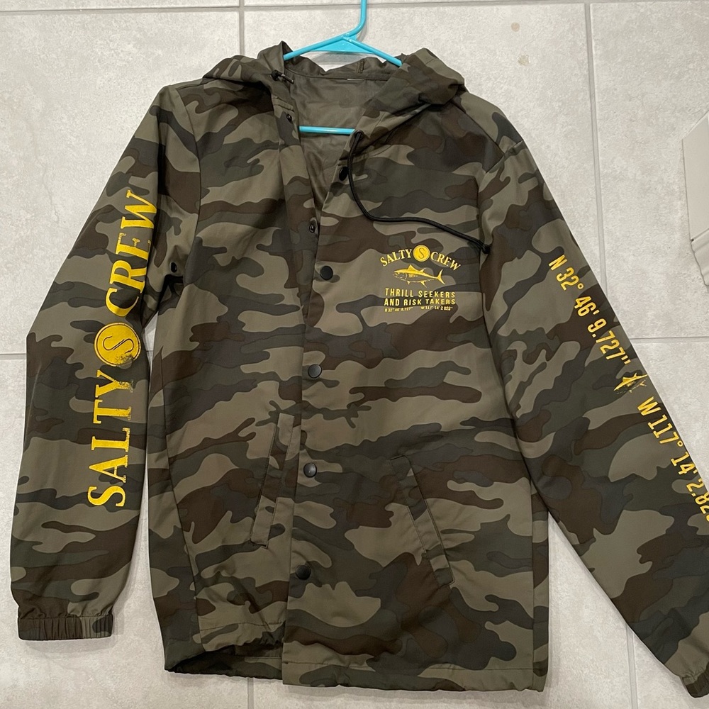 Salty Crew mens medium rain jacket